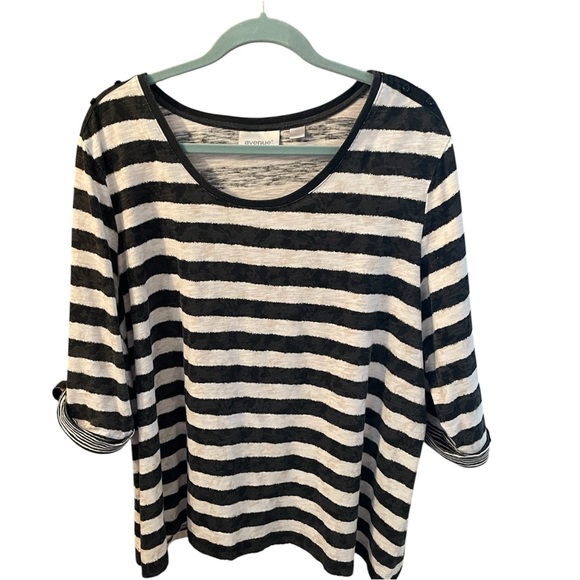 Avenue Tops - Striped Black and White Women's Top Plus Size 22/24W